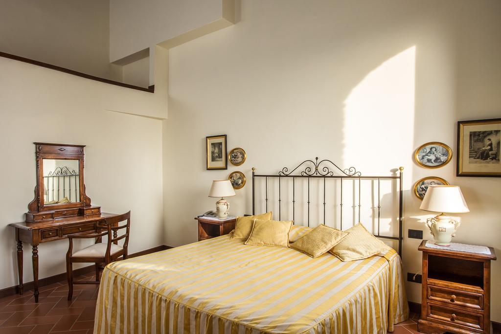 Castello Di Fulignano Sinadra Superior Apartment San Gimignano Exterior photo